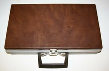 Vintage Cassette Tape Vinyl Carry Storage Case Briefcase 24 Audio Tapes Brown