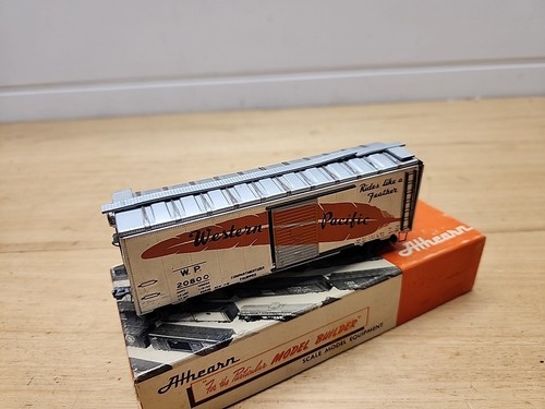 Athearn Western Pacific Box Car HO/OO Scale METAL - Picture 2 of 5