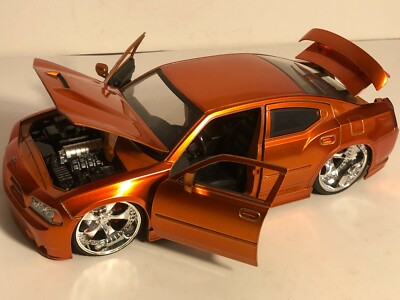 ミニカー BIGTIME MUSCLE 2006 Dodge Magunum R/T JADA BIGTIME MUSCLE BTM 2006 DODGE CHARGER SRT8 COPPER 1:24 NEW NO