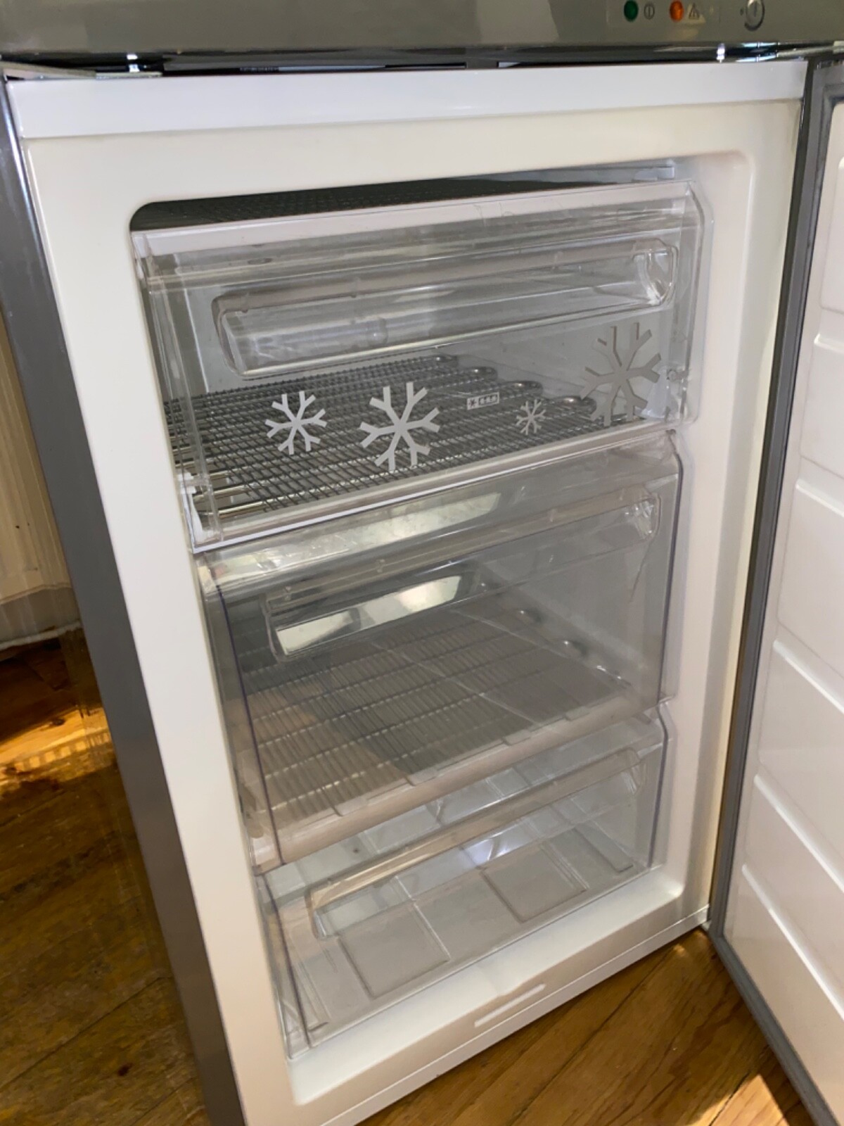 Silver Zanussi Under counter Freezer in perfect condition eBay