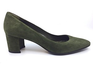 green low heels