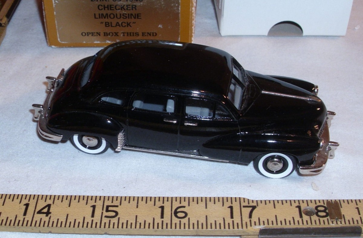 ブルックリン　1949 チェッカーニューヨーカー　1/43 BROOKLIN MODEL 1949 CHECKER LIMOUSINE 1:43 BRK. 89 BOXED | eBay
