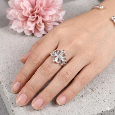 Sterling Silver Clover Ring   Vintage Inspired Floral Statement Band