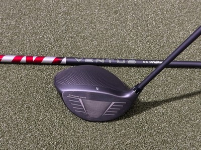 TOUR EXOTICS MAX 10.5˚  ''RH'' RED VENTUS 50G STIFF AND REG SHAFTS NO HEADCOVER