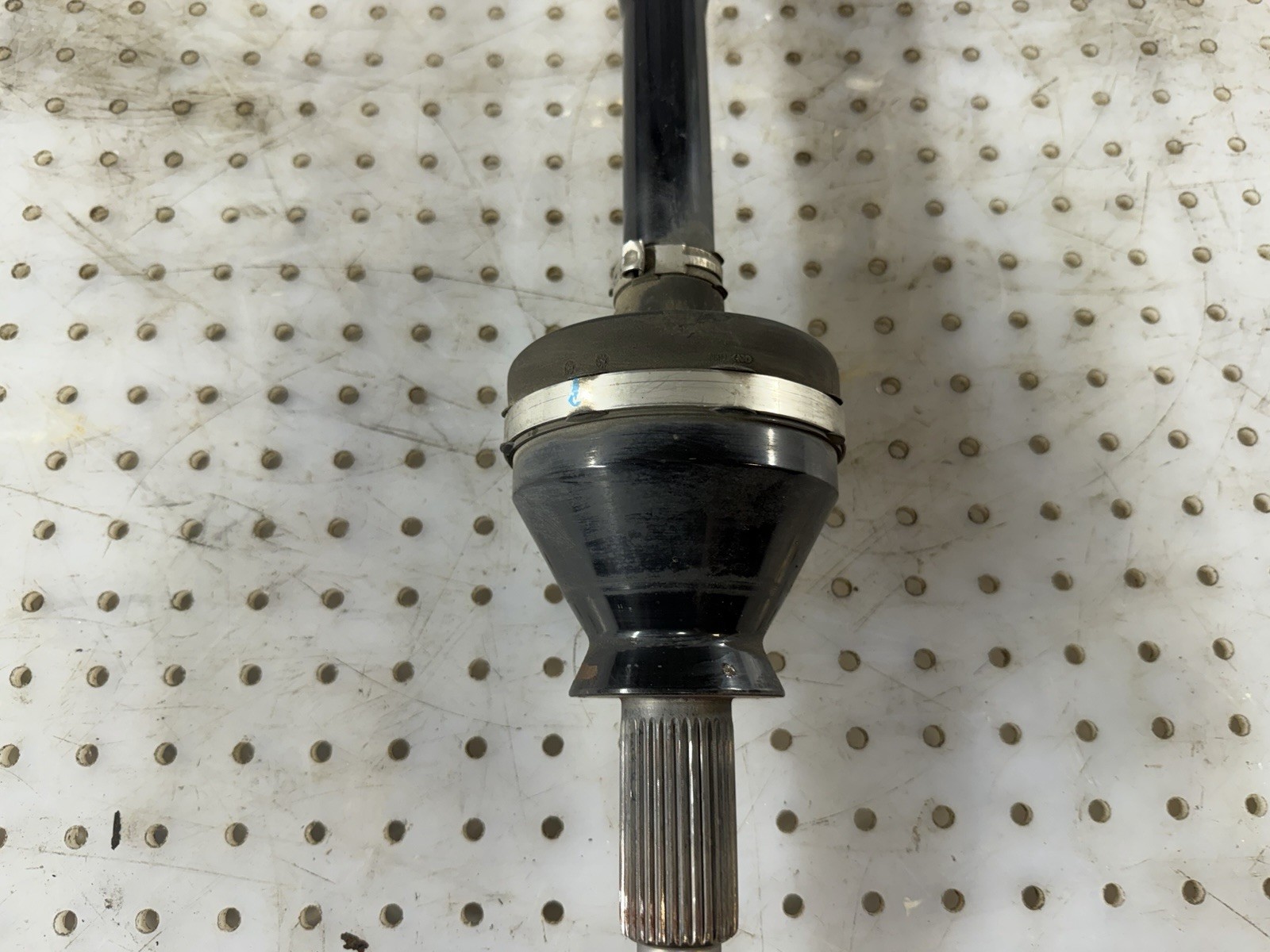 14-22 Maserati Ghibli SQ4 M157 Rear Right Passenger Side Axle Shaft OEM