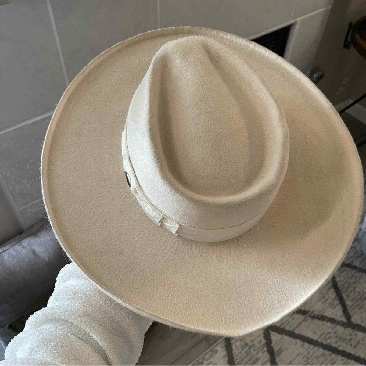 Gladys Tamez Millinery | Arch Hat Size: Small | eBay display picture 1
