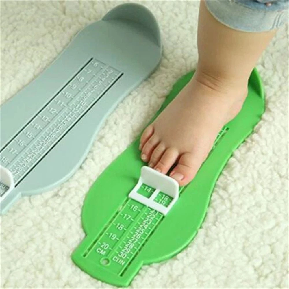 Children's foot deals measuring device