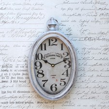 Vintage Wanduhr Glas Metall Weiß Oval Shabby...