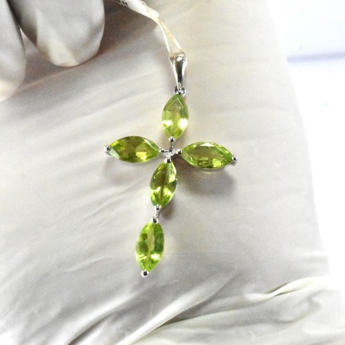 Colgante cruz peridoto natural artesanía 925 plata esterlina hecho a mano art... - Imagen 3 de 9