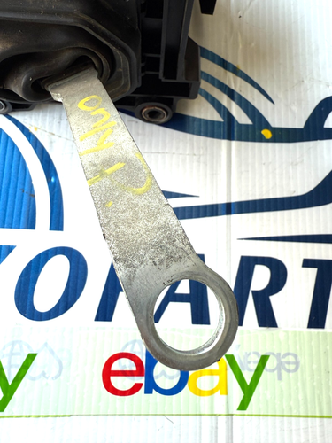 2005-2015 TOYOTA TACOMA A/T FLOOR SHIFTER SELECTOR OEM ASSEMBLY PARTS ONLY - Picture 2 of 8