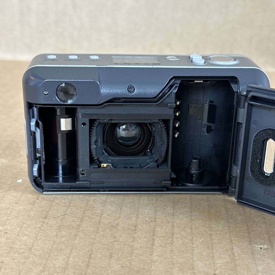 Canon Sure Shot 80U 35mm Point & Shoot Film Camera TestedWorks Great