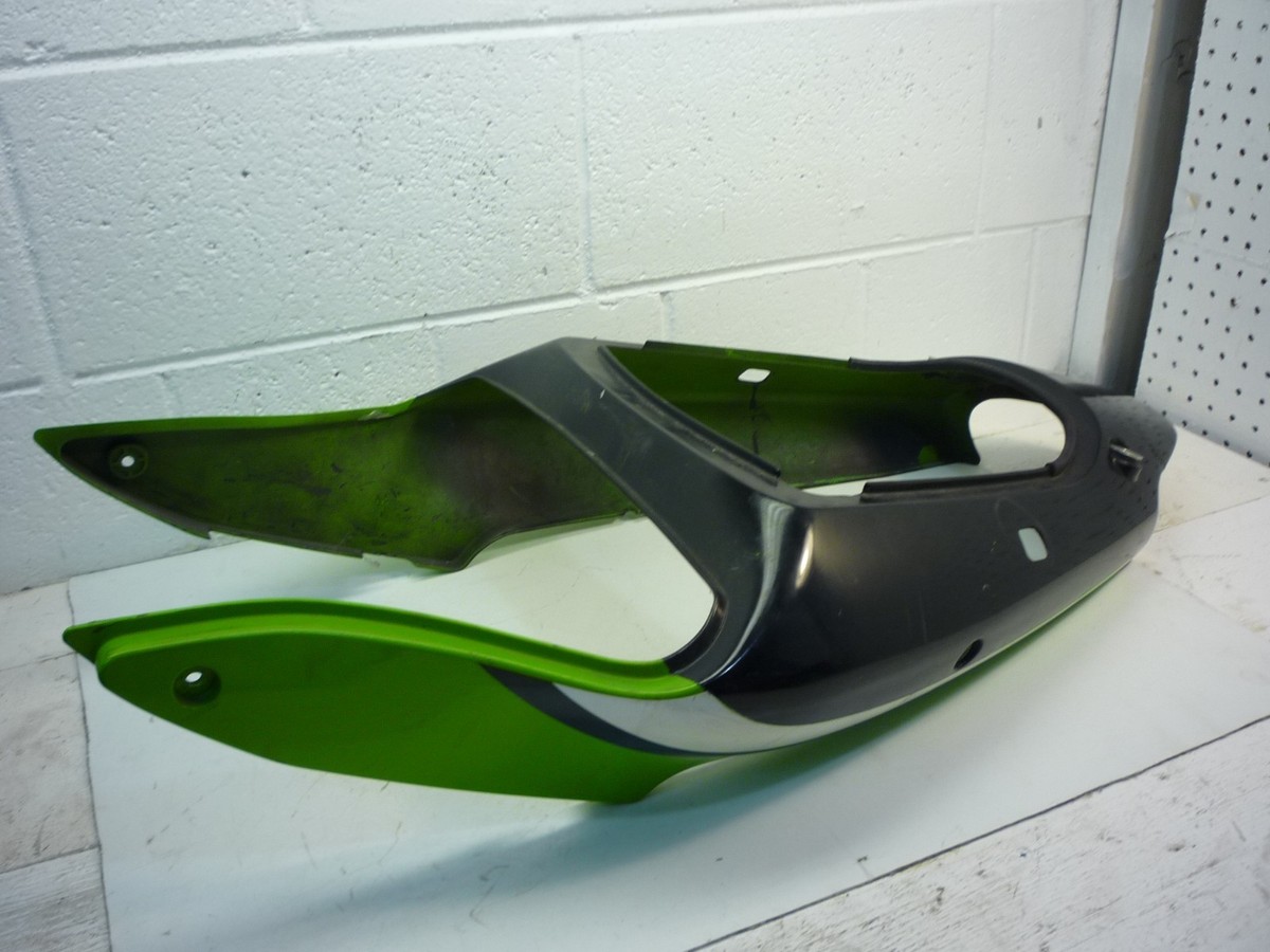 はるぞうさま専用 2001 Kawasaki Ninja ZX6 ZX600E REAR BACK TAIL FAIRING COWL