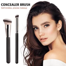 Concealer Brush 170 270 Classic Foundation Brush Angled Round