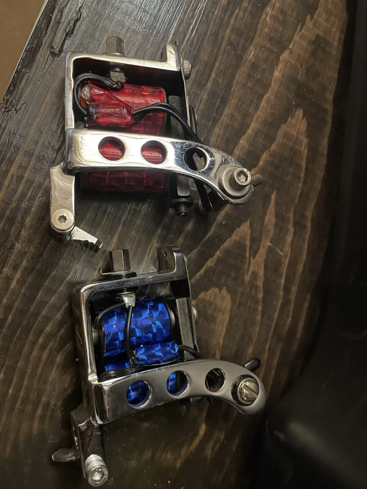 Juego de dos máquinas de tatuaje de bobina Spaulding y Rogers vintage años 80’s 90’s Foto 2 de 4