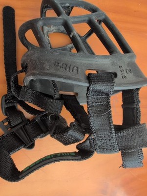 Baskerville Ultra Muzzle Size 2 - Allows Drinking and Panting New Damaged Box