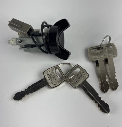 M-11582-5BF Ignition Lock Cylinder & Ford Keys 83-93 Ford Mustang Correct Style
