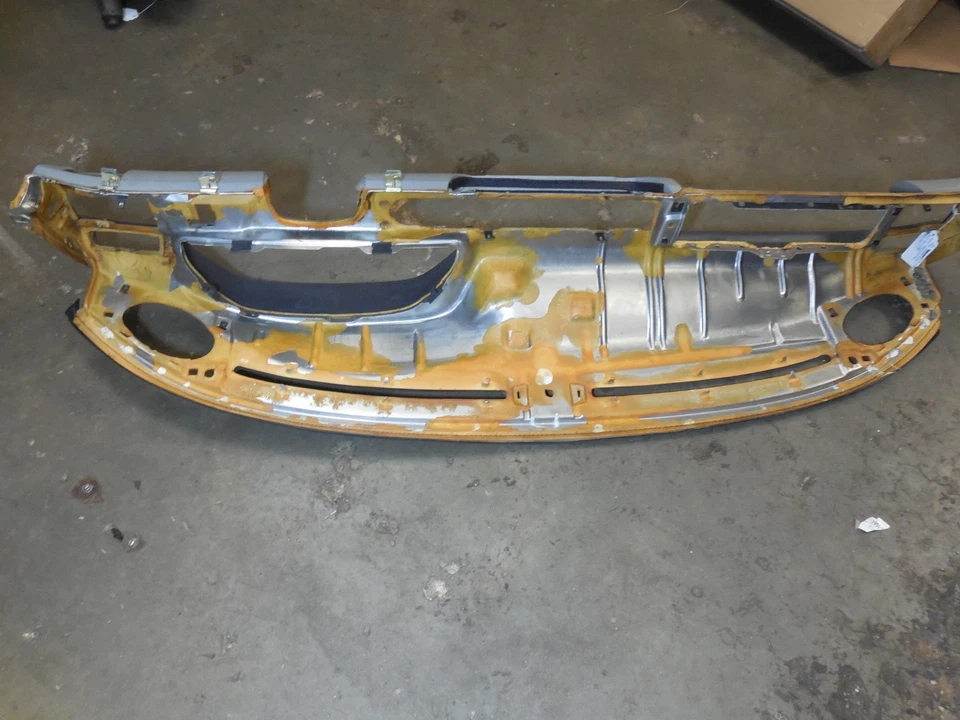 Панель приборной панели 79-91 Mercedes Benz W126 420SEL 560SEL 560SEC - Изображение 3 из 4