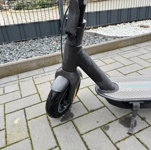 Ninebot G30D E-Scooter mit Rechnung & ABE – Straßenzulassung! - Bild 3 von 8
