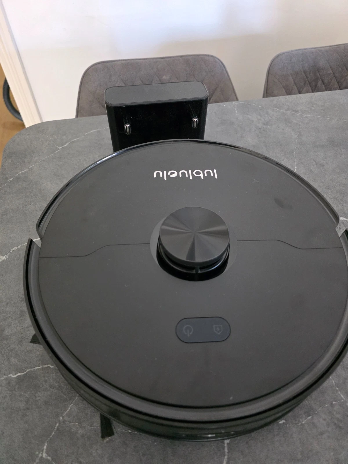 Lubluelu L15 Ultra Laser Robot Vacuum Cleaner with Mop 6000Pa Automatic Charging
Opens in a new wind