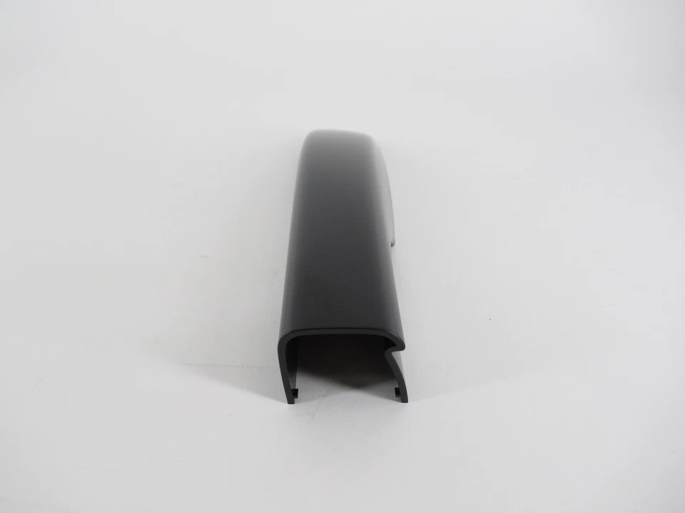 Capa traseira original do fabricante Mitsubishi 7661A179 LH 2011-14 Outlander Sport - Imagem 4 de 4