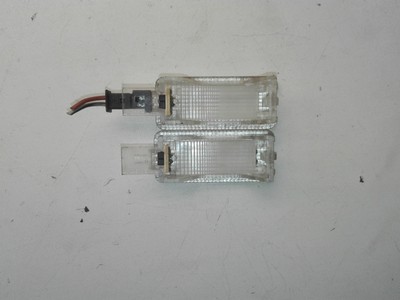 6388201101 Originale neue Mercedes-Benz Innenleuchte 6388200501 6388201101 Originale neue Mercedes-Benz Innenleuchte 6388200501