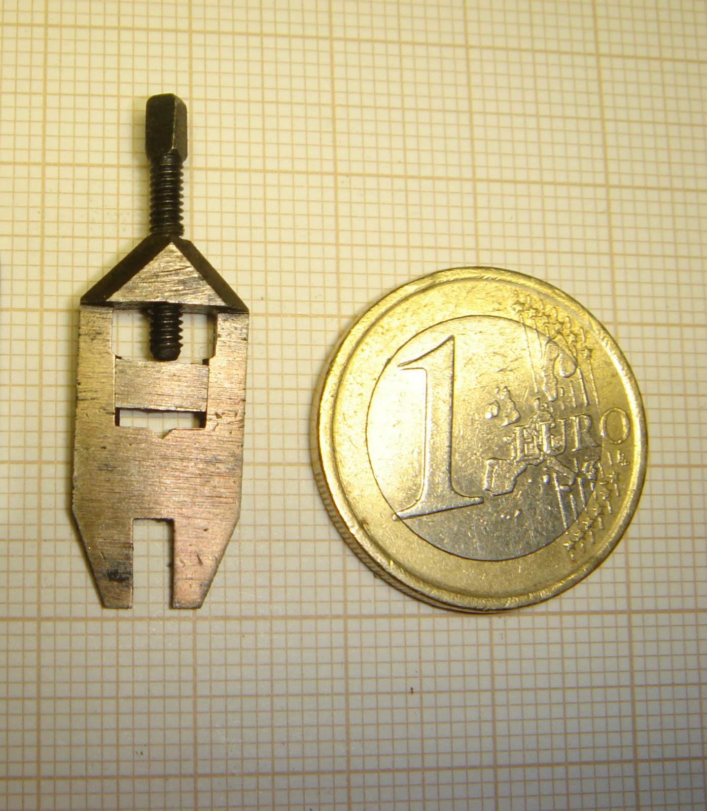 Toc pour tour d'horloger fixation pièces de pendules et outillage de montre 4mm