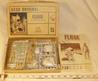 NITTO SF3D ORIGINAL FLIEGE PANZER SPACE SUIT SCI FI MODEL KIT 1/20