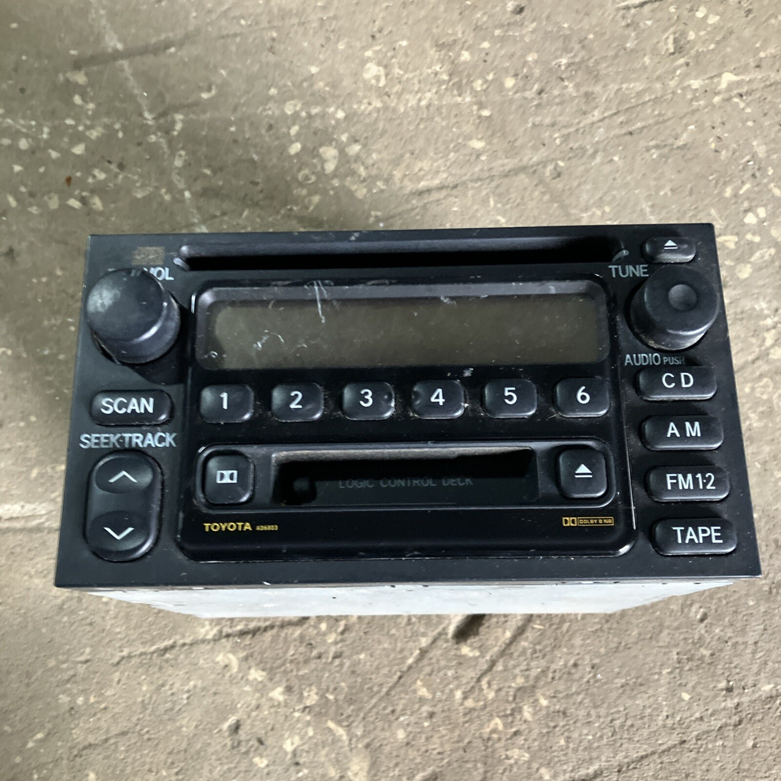 1999-2001 Toyota 4Runner CD Cassette Tape Radio Stereo AD6803 86120-08111 Camry