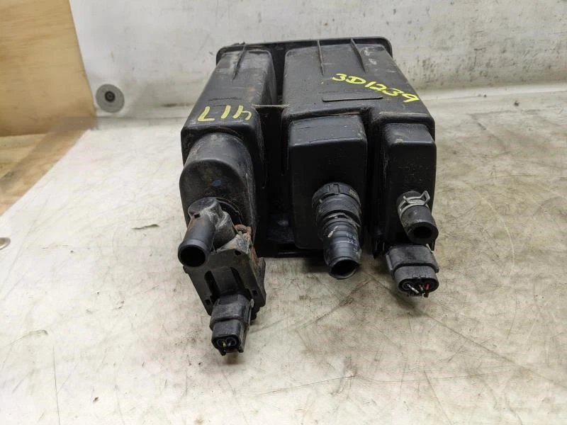 2004-2018 Nissan Maxima 3.5L Fuel Vapor Evaporator Emission Canister 14950-7Y00C - Image 4 of 4