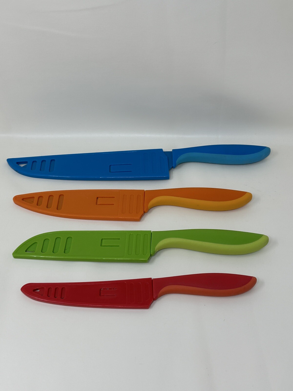 Hampton Colorful Tomodachi Knives W/Sheaths Chef/Bread/Fruit/Veg