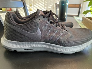 run swift running shoe