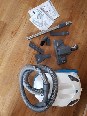 Thomas Anti Allergy Aqua+ 1700W Staubsauger - Türkis/Grau