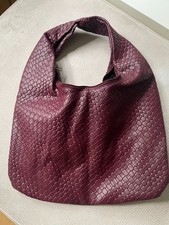 Trend  Schulter Tasche in Flechtoptik Kunstleder Weinrot Bordeau dunkles Rot