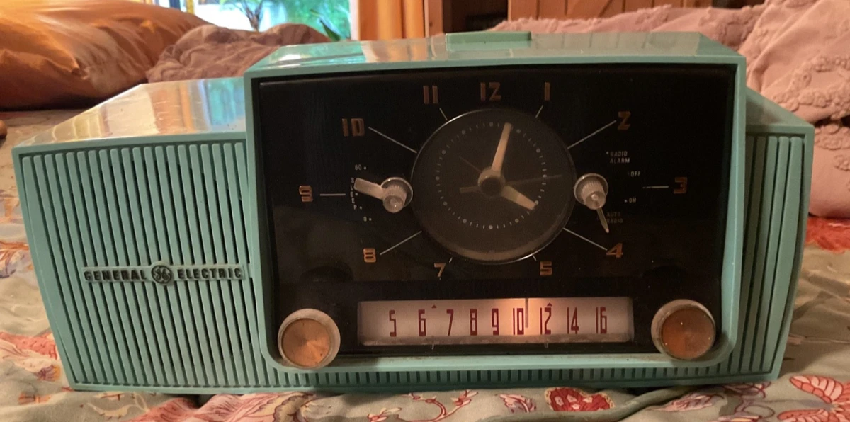 Preços baixos em Rádio GE em Rádios valvulados colecionáveis 1950