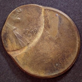 (( ERROR )) 1969 D Off Center Memorial Penny (Full Date Mint) COINS 0728 02
