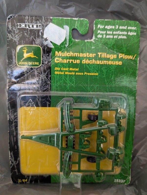 Ertl Farm Country Mulch Master Minimum Plow Die Cast 2002