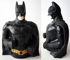 RARE BATMAN THE DARK KNIGHT FIGURE STATUE COIN BANK MONEY BOX MONOGRAM DC NEW !