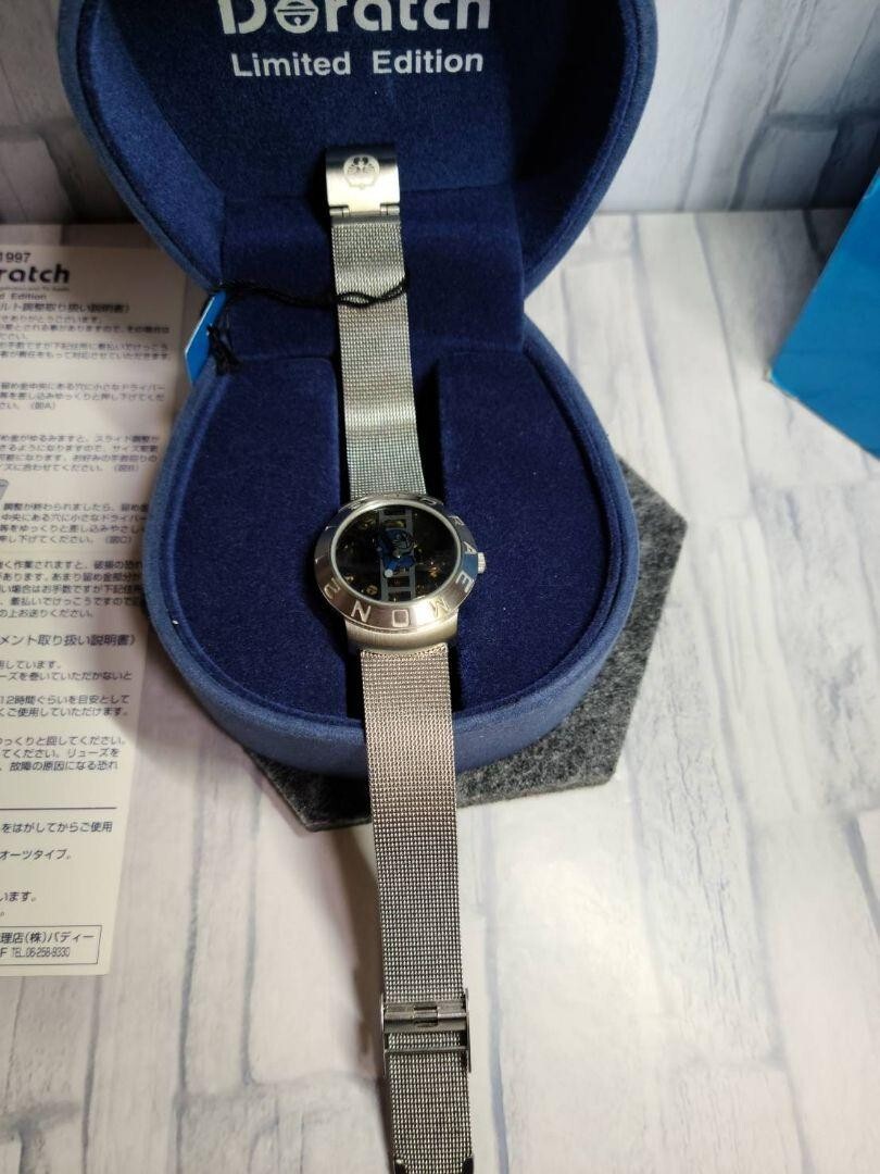 Doratch 1997 Limited Edition 時計 Doratch 1997 Limited Edition Doraemon Hand-Wind Watch