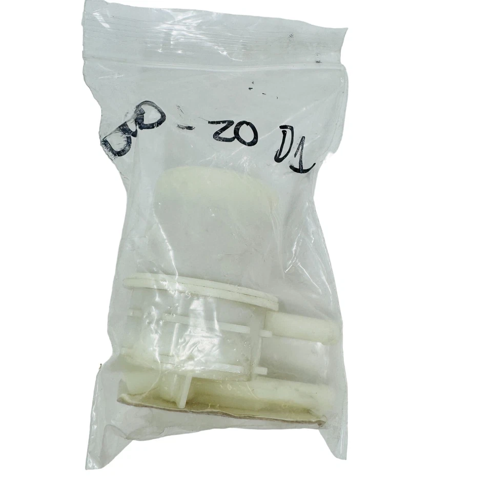 Lote de 3 - Filtro de combustible Mitsubishi MB433774 - RAM 50/Mighty Max/Colt Foto 2 de 4