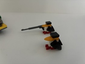 LEGO Batman 7885 Robin's Scuba Jet: Attack of the Penguin Robin's Jet Only.