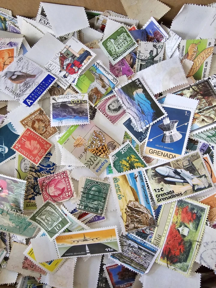 World Stamp Collection 2000+ Foreign Off-Paper Postage Philately - Unsorted Lot - Image 2 of 4