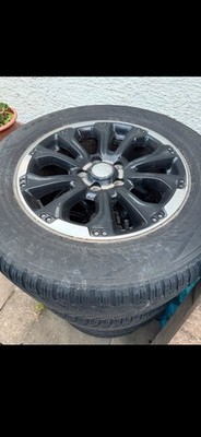 4x Winter kompletträder auf schwarzen original Alufelgen für Jeep Grand Cherokee