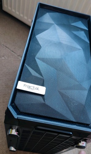 Fractal Design Meshify C Mid-Tower PC Case Temperate Glass + 550W Power Supply - Afbeelding 3 van 24