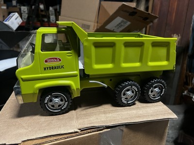 Vintage 1974 Tonka Hydraulic dump truck dual axle NR MT condition