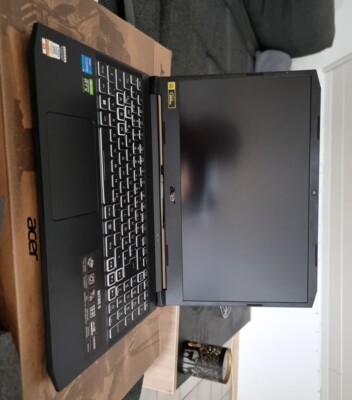 Acer Nitro 5 Gaming Laptop | an515-57-57sb 