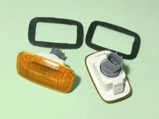 L R Lamp Side Maker Turn Signal For Toyota Hilux 4RunnerLand Cruiser Prado Camry