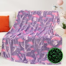 Mushroom Throw Blanket for Adult Girls - Mushroom Gifts for Women Cute Glow i...