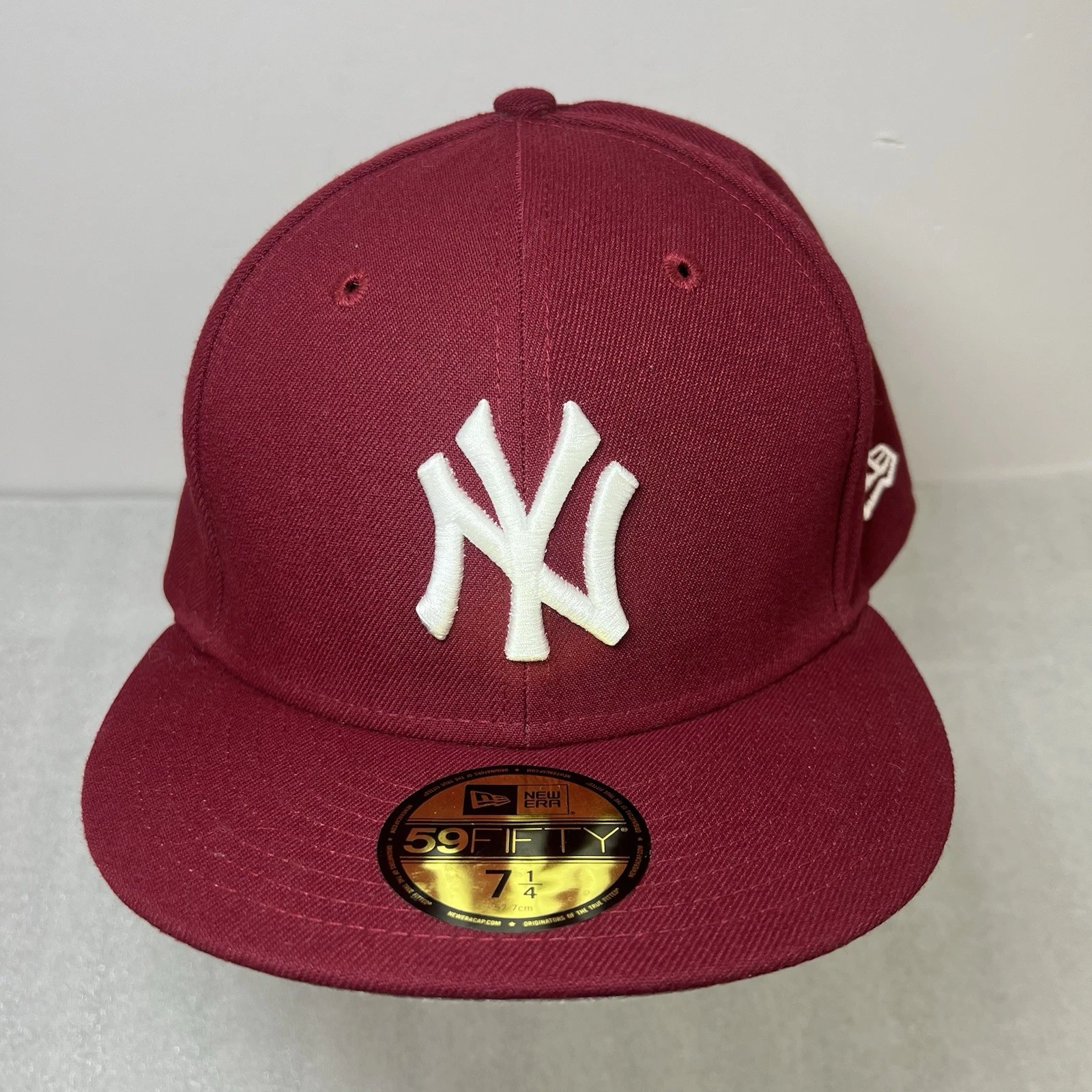 NEW ERA 59FIFTY NEW YORK YANKEES FITTED HAT 7 1/4 CRIMSON