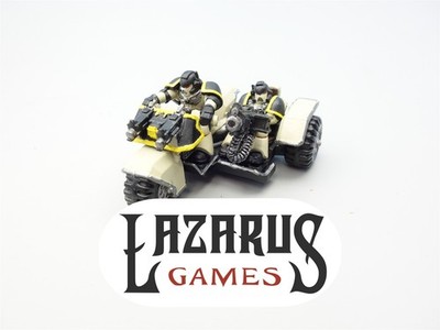Warhammer 40K Space Marines - Attack Bike (painted oop metal)