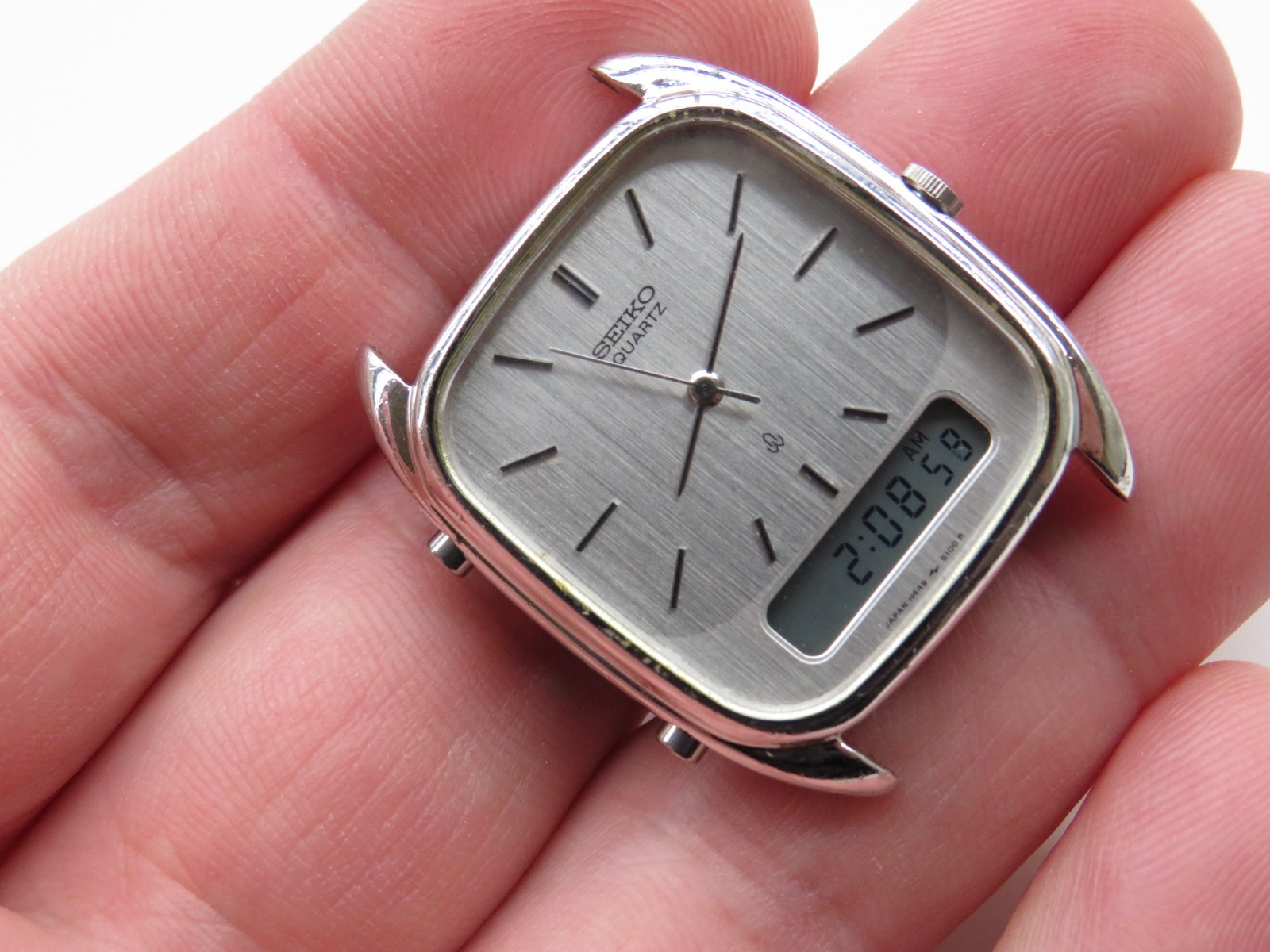 quartz wrist for SEIKO Vintage H449-5100 watch repair -digi ana Japan mens - vintagewatches.pk